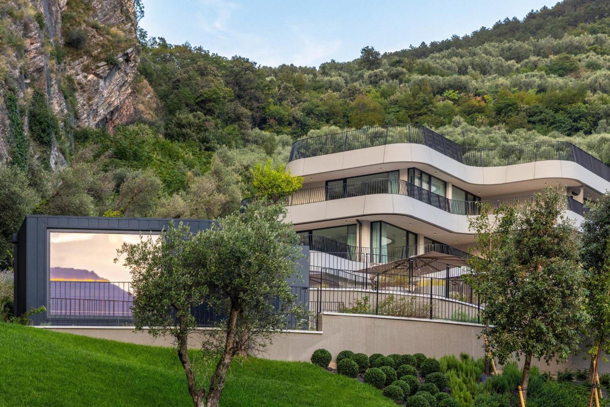 Gardea Soulfamily Resort Torbole Sul Garda Eksteriør bilde